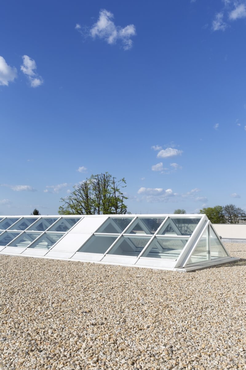 Referencia - Strešné okná - Projekt Zelené Atrium - Kalypso.sk